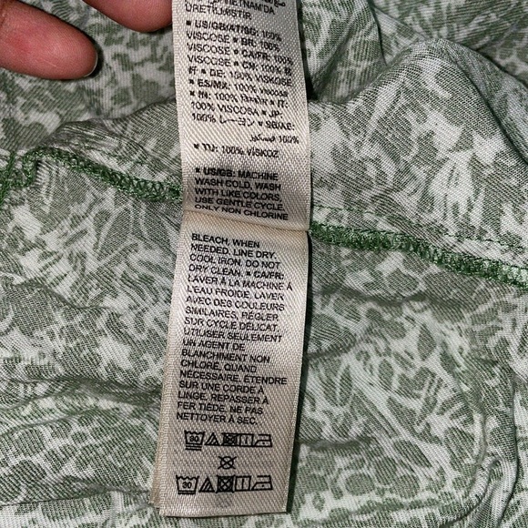 Goodthreads Ditsy Floral Smocked Blouse Top - Picture 9 of 12